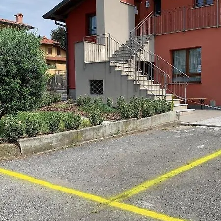 Borghetto Airport/hospital Panzió Bergamo