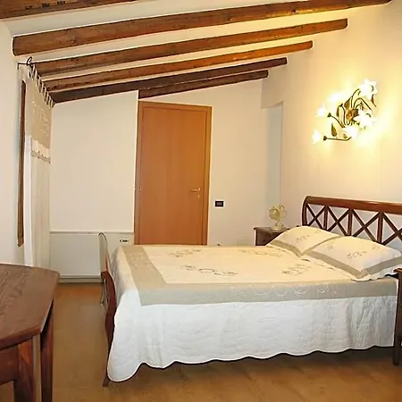 Borghetto Airport/hospital 3*