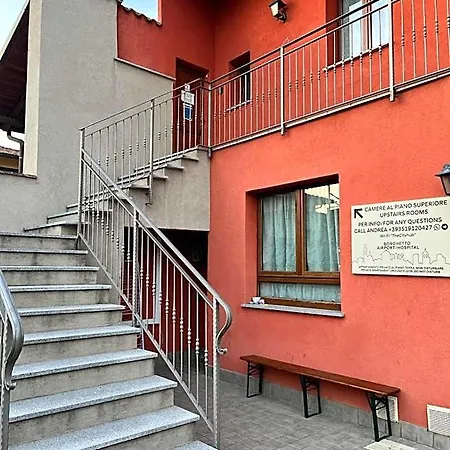 Borghetto Airport/hospital Couette-café 3*