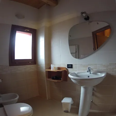 Borghetto Airport/hospital 3* Bergame