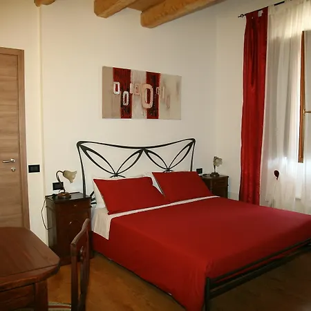 Borghetto Airport/hospital Бергамо